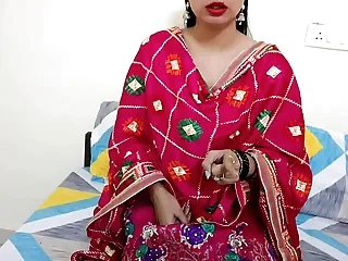 xxx Indian Desi step-mom ne sex ki lat laga di full hindi video xxx big boobs Saarabhabhi6 superficial Hindi audio horny sexy